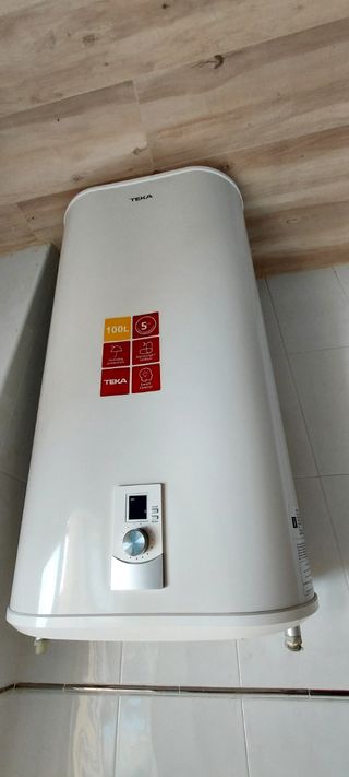 Termo Teka 100 Litros Slim Fondo Reducido, 30cm.