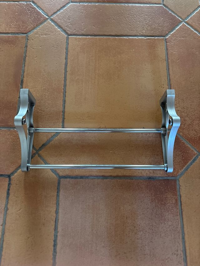 Zapatero extensible metal plateado