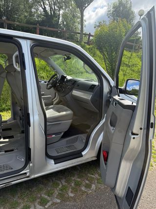 Volkswagen Multivan 2013