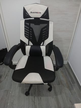 Silla Gamer Huzaro Negra y Blanca