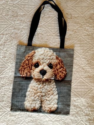 Bolsa de tela con perro.
