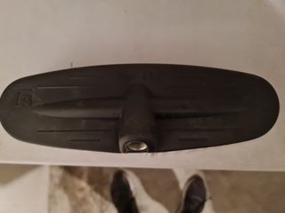 Cepillo para autobuses con paso de agua