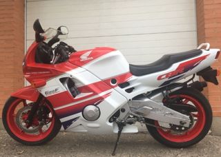 Moto cbr 600