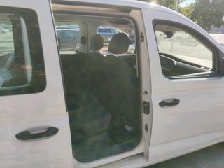 Volkswagen Caddy KOMBI 2.0 TDI 102 CV