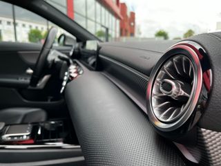 Mercedes-Benz Clase CLA 180d SHOOTING BRAKE 2020