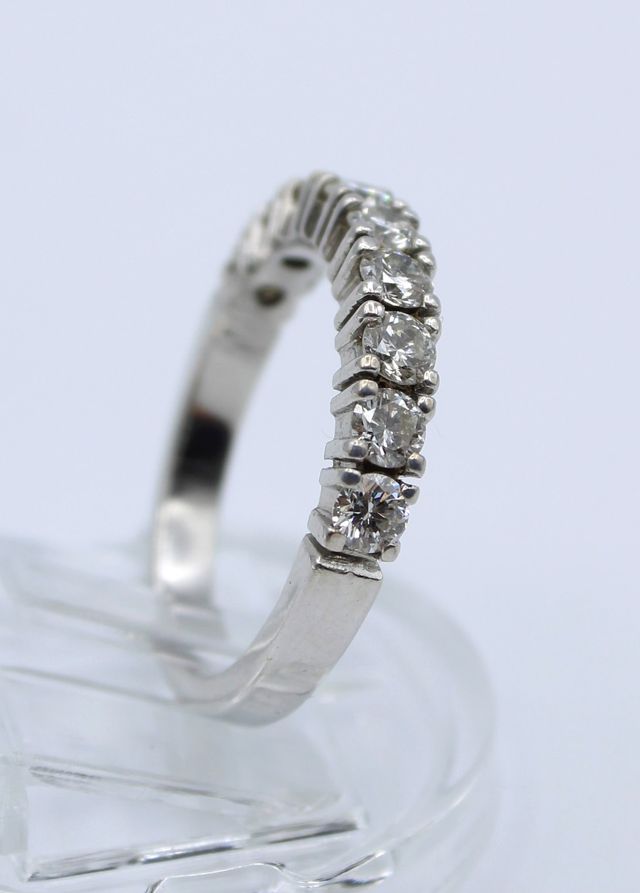 Anillo Oro Blanco 18kt 9 Diamantes