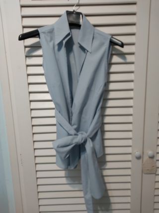 Camisa sin mangas Zara azul