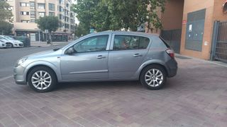 Opel Astra 2006