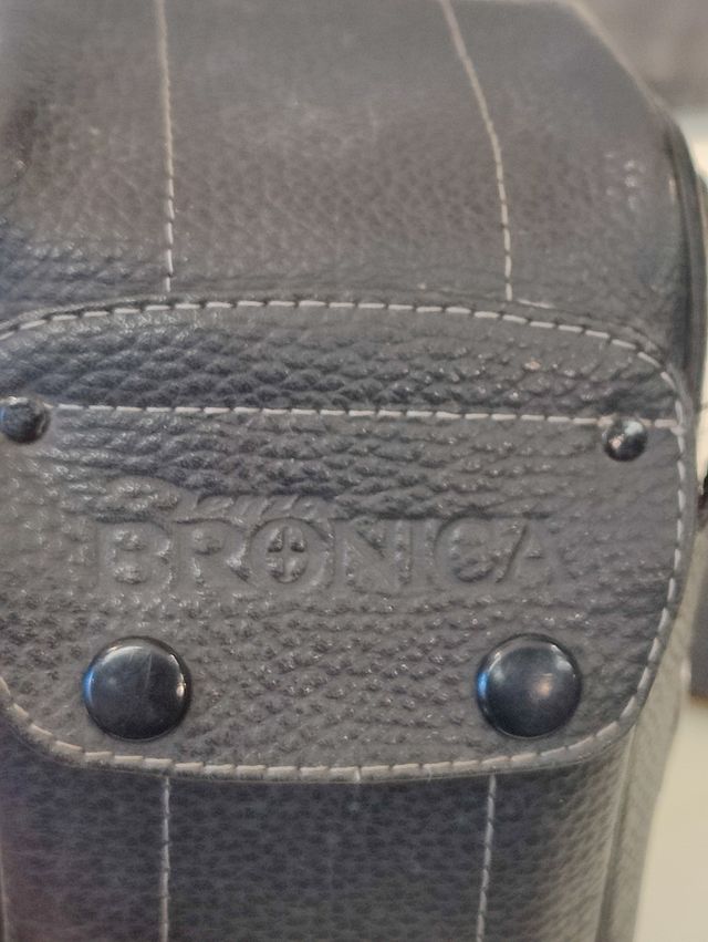 Funda Bronica S2a piel genuino 