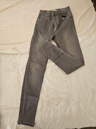 Pantalones Cargo y Vaqueros