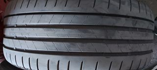Neumático 225/45 R17 94Y