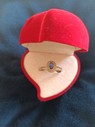 Anillo Plata con Zafiro Azul y Circonitas
