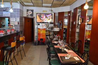 Traspaso Bar/Cafetería en Funcionamiento
