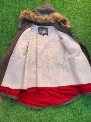 Parka Holy Preppy verde militar con capucha