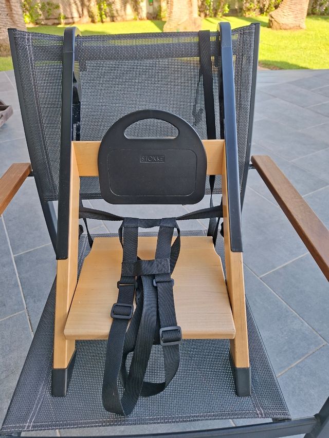 Trona Stokke madera bebé ajustable