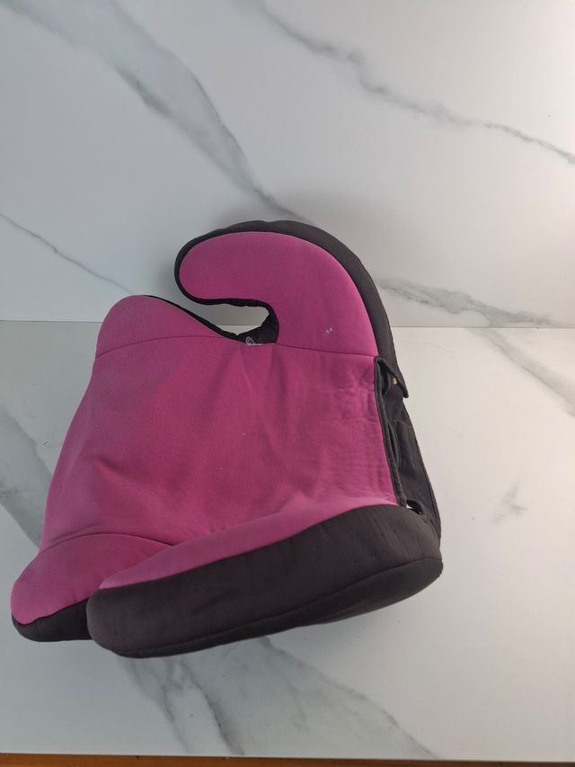 Silla de coche bebé. Grupo II y III. 15-36kg.