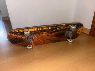 Tabla de skate negra