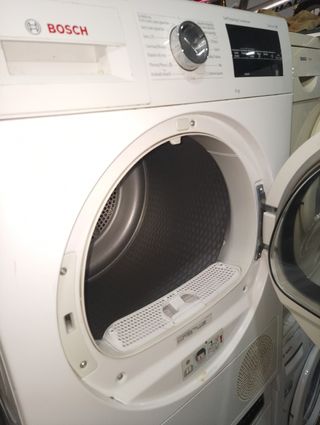 Secadora Bosch Serie 6 8kg con bomba de calor 