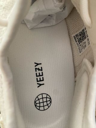 Adidas Yeezy 350 V2 Bone