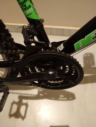 Bicicleta de 24" Negra y Verde