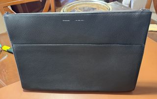 Funda GRAMS(28) Piel MacBook Pro/Air 16/14” NUEVA 
