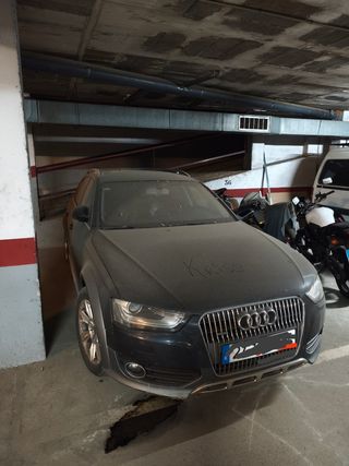 Audi A4 Allroad 2012