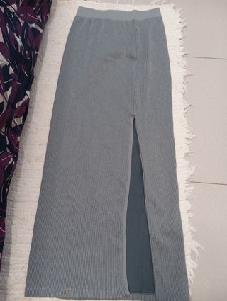 Falda larga de malla gris Talla S/M