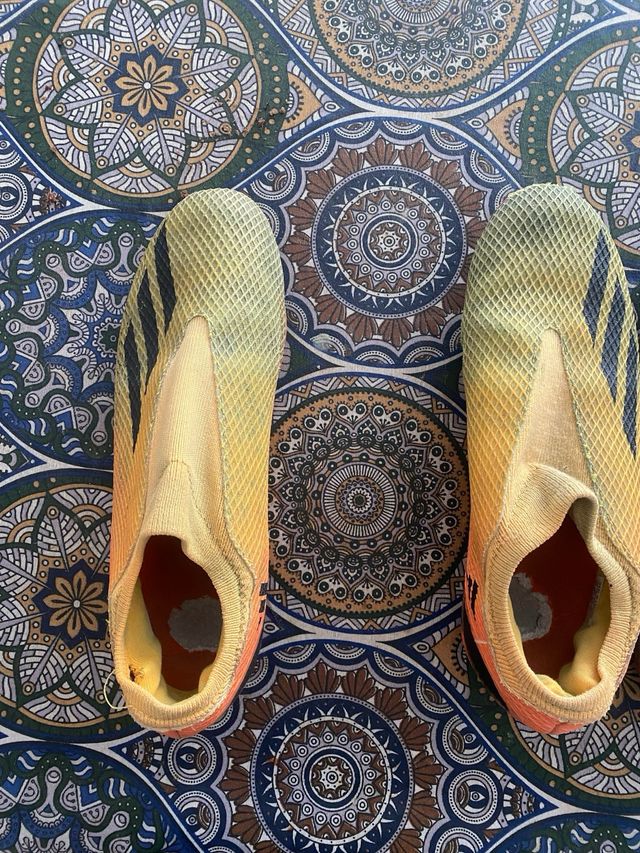 Botas de Fútbol Adidas y Nike Talla 44