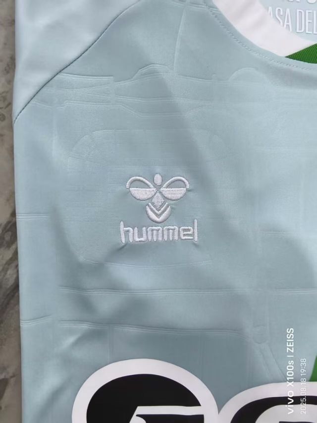 Camiseta Betis Hummel Celeste Talla L