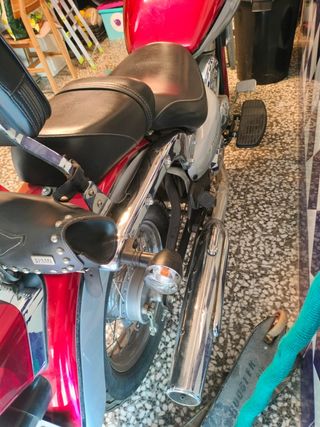 Moto Daelim Roja