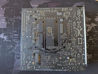 Placa Base Asus ROG Strix B760-I Gaming Mini ITX