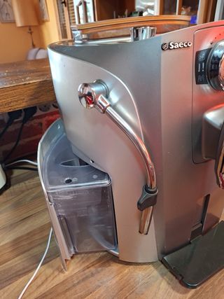 Cafetera Saeco Talea Giro