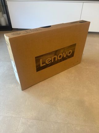 Portátil Lenovo V15 G3 IAP