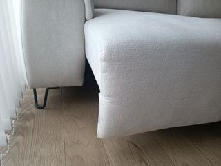 Sofá 2 plazas Pedro Ortiz