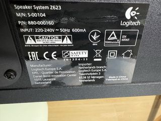 Altavoces Logitech Z623