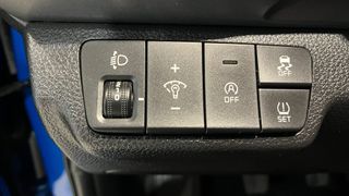 KIA Stonic Concept 1.0 GASOLINA-HIBRIDO 100CV 2023