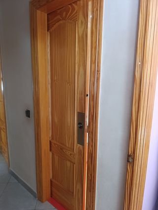 Puerta Madera Maciza