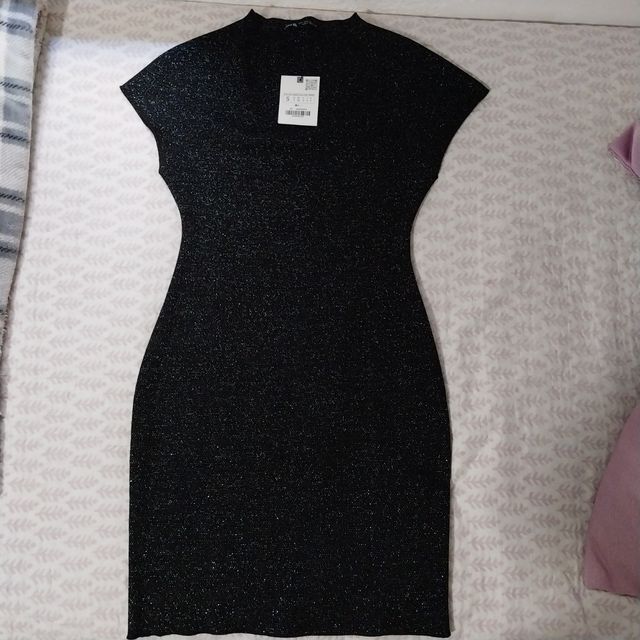 Vestido negro brillante talla S