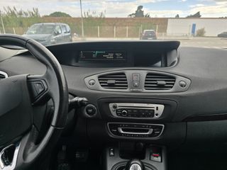 Renault Scenic 2013