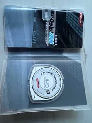 Lotto 5 giochi UMD per PSP