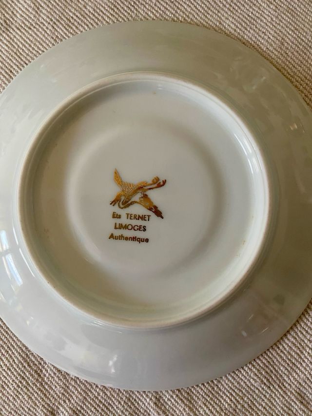 Conjunto de autênticas canecas Limoges
Porcelana França