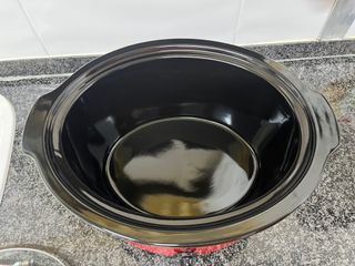 Olla Eléctrica Roja con Tapa de Cristal
