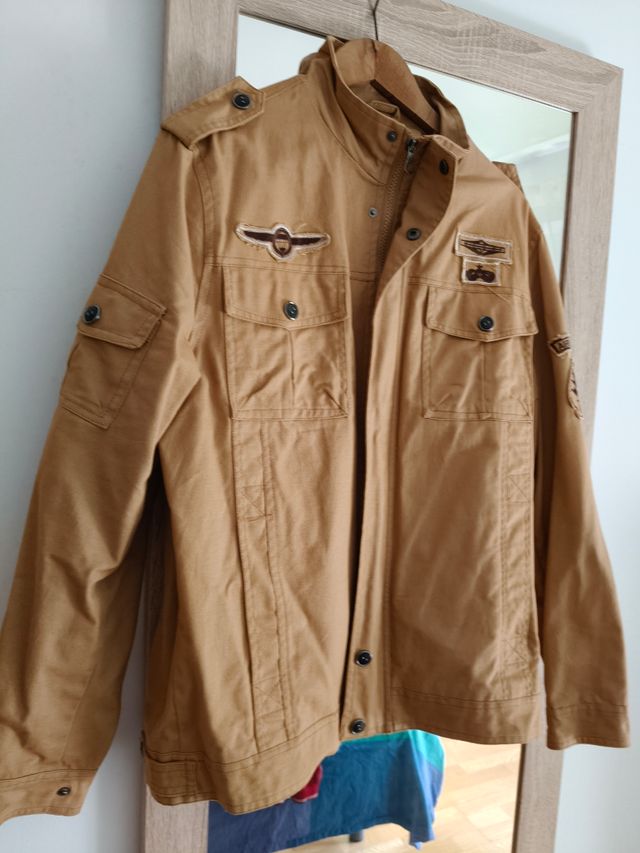 Cazadora de tela beige