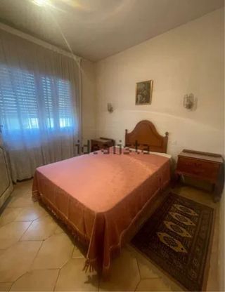 Se alquila habitacion 