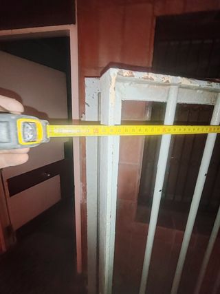 Puerta/Verja Hierro con Marco