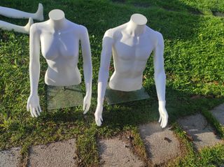 Maniquíes Blancos Hombre y Mujer
