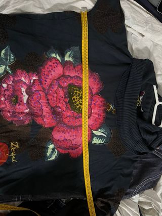 Jersey Desigual Cuello Alto Flores