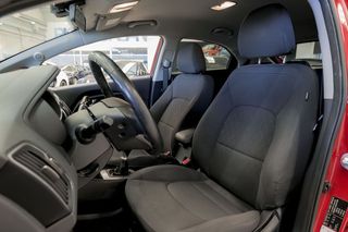 Kia Rio   1.2 CVVT 84CV xTech EcoDynamics 