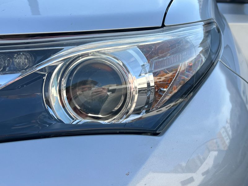 Toyota Auris 2014, foto 3