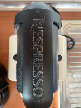 cafetera DeLonghi nespresso 